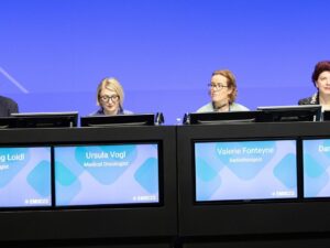 M1a disease, systemic triplet therapy, and de-escalation strategies in HSPC